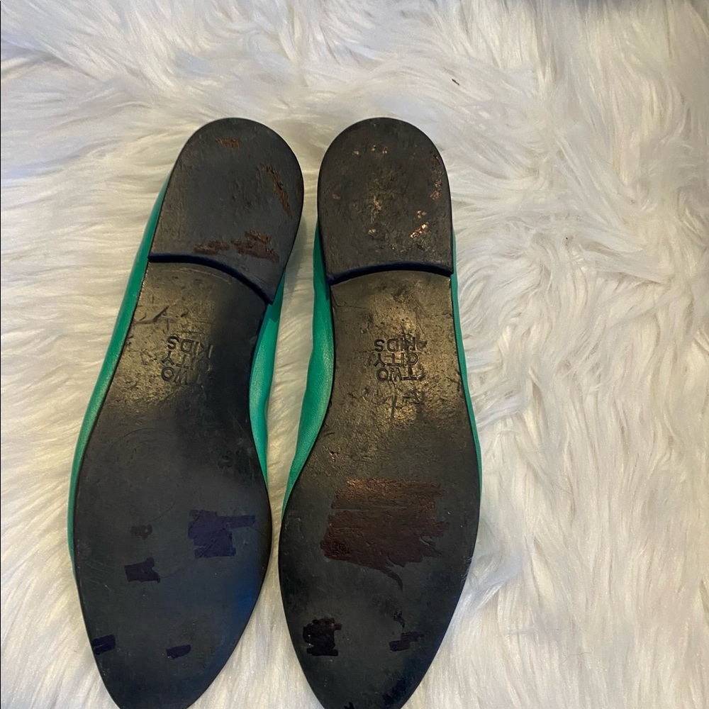 TWO CITY KIDS green watermelon flat shoes 8.5 M - Picture 12 of 12